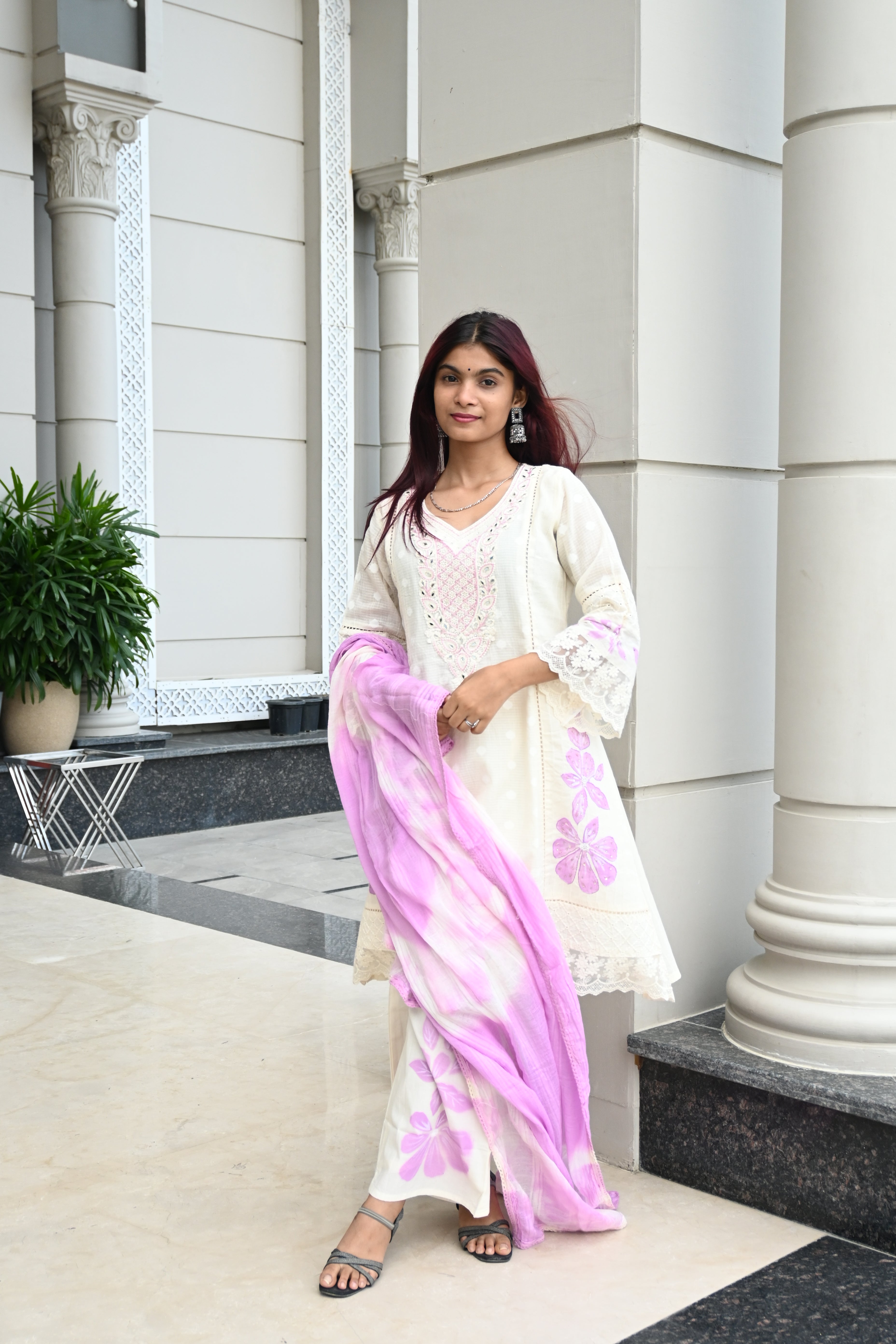Ivory White Kurti Set with Pink Embroidered Yoke & Tie-Dye Dupatta