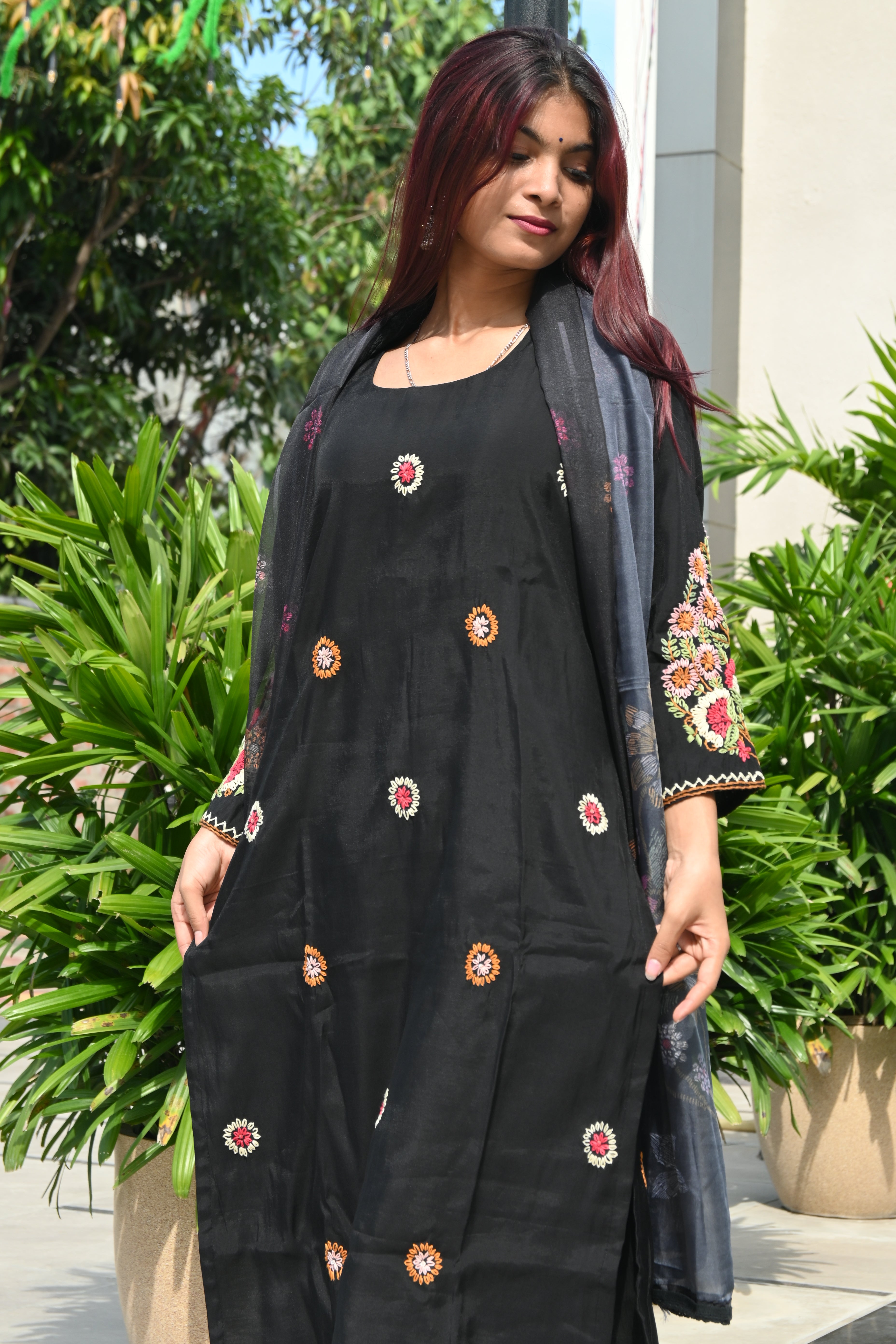 Noir Bloom Embroidered Kurta Set